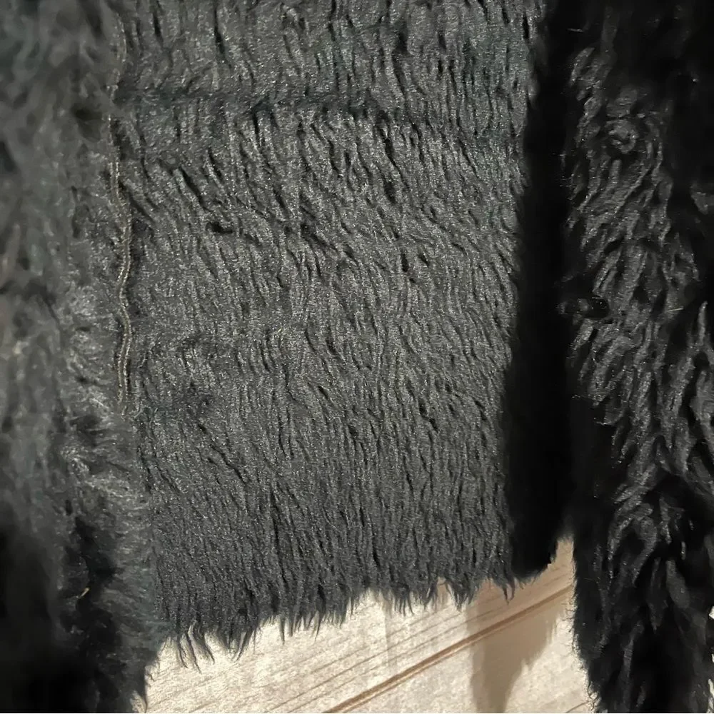 Girls Gap Black Faux Suede Fur Lined Coat with Horn-like Buttons XS/S (4-7)